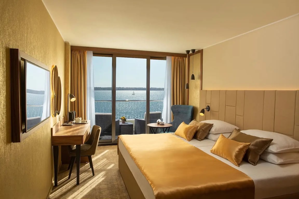 ST. BERNARDIN RESORT