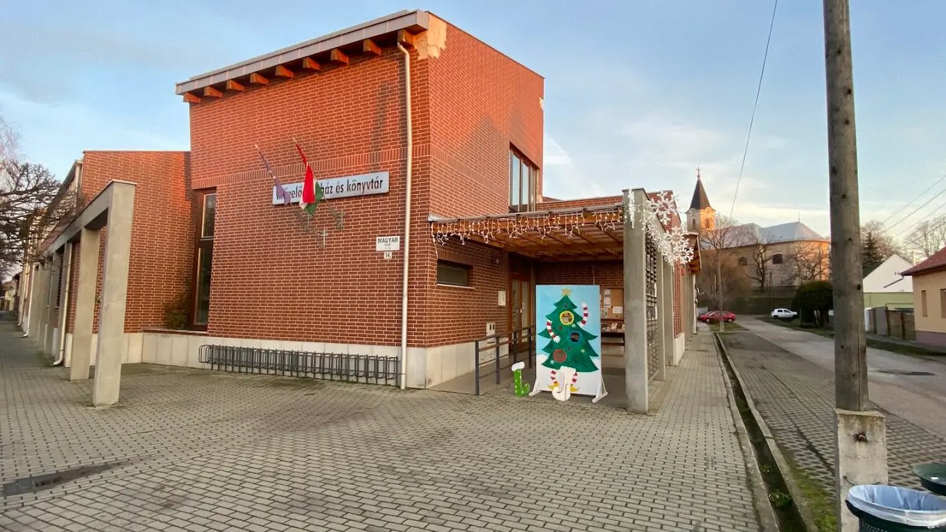 Tömörkény István Művelődési Ház