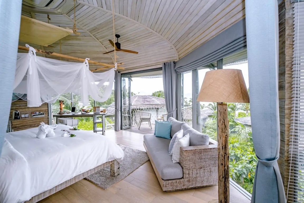TreeHouse Villas - Adults Only