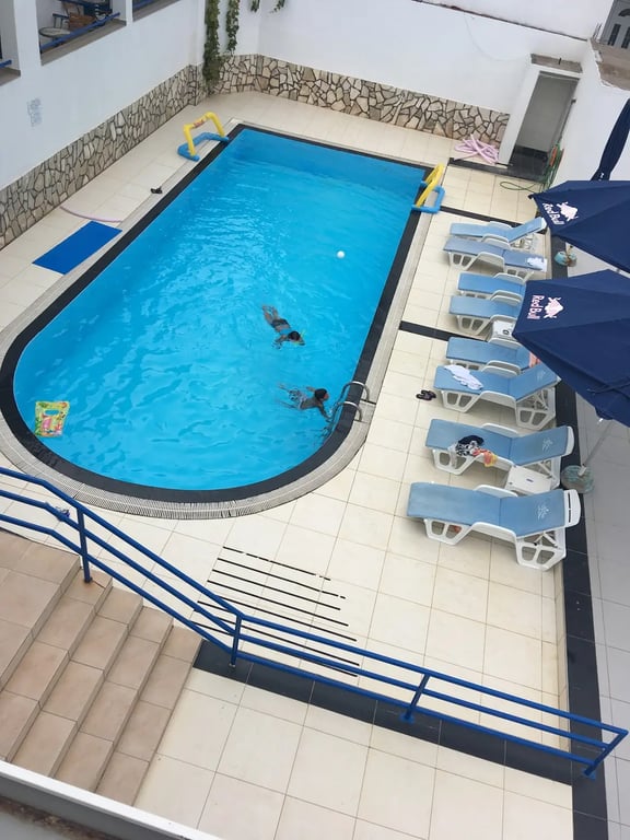 El Mar Hotel