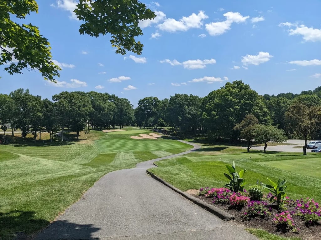 Pleasant Valley Country Club