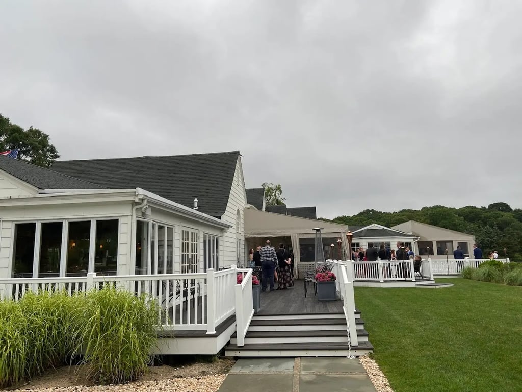 Old Field Club