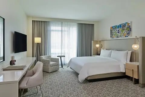 Art Ovation Hotel Autograph Collection