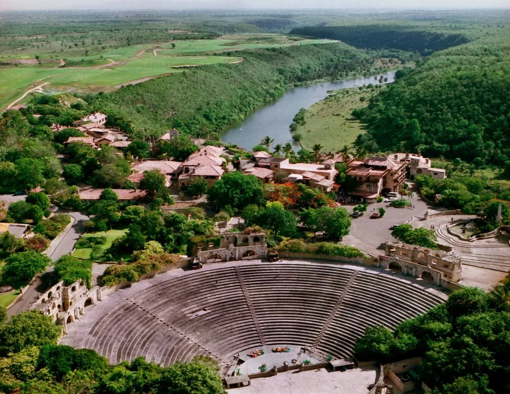 Altos De Chavon