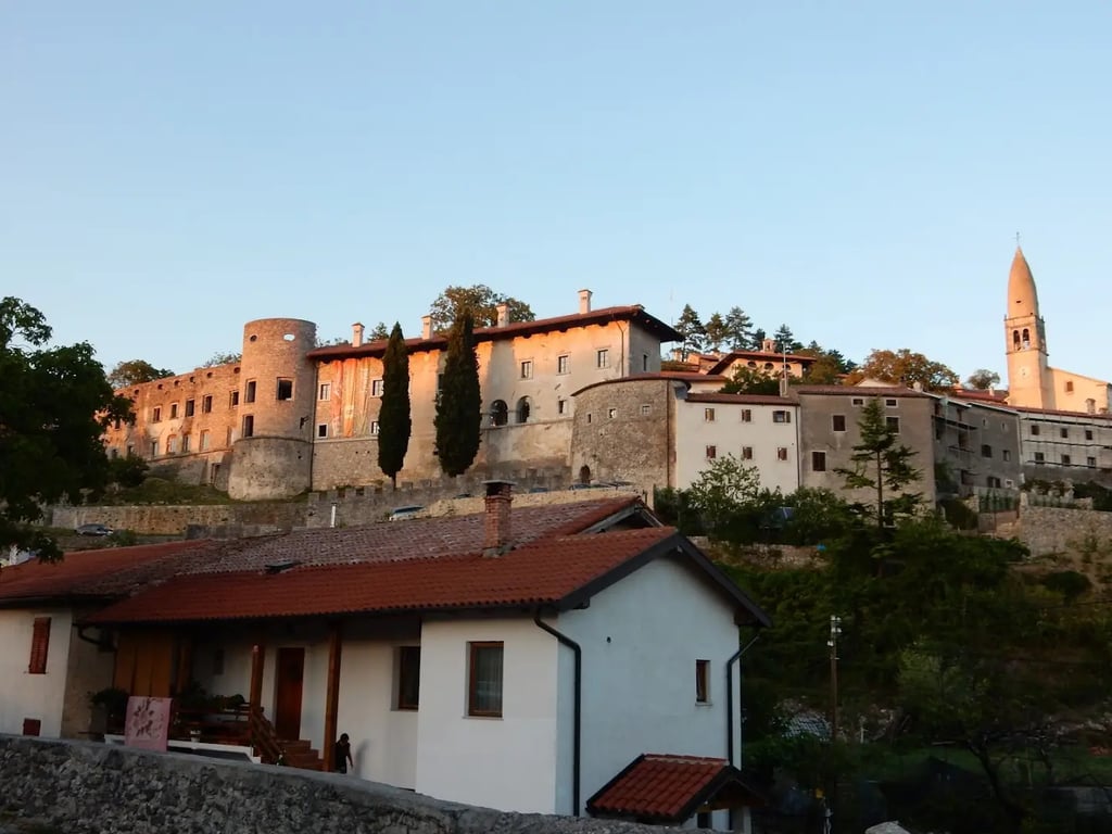Štanjel Castle