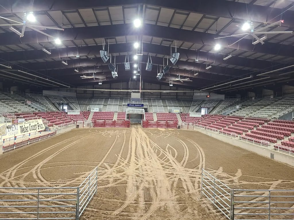Golden Spike Arena (Ogden)