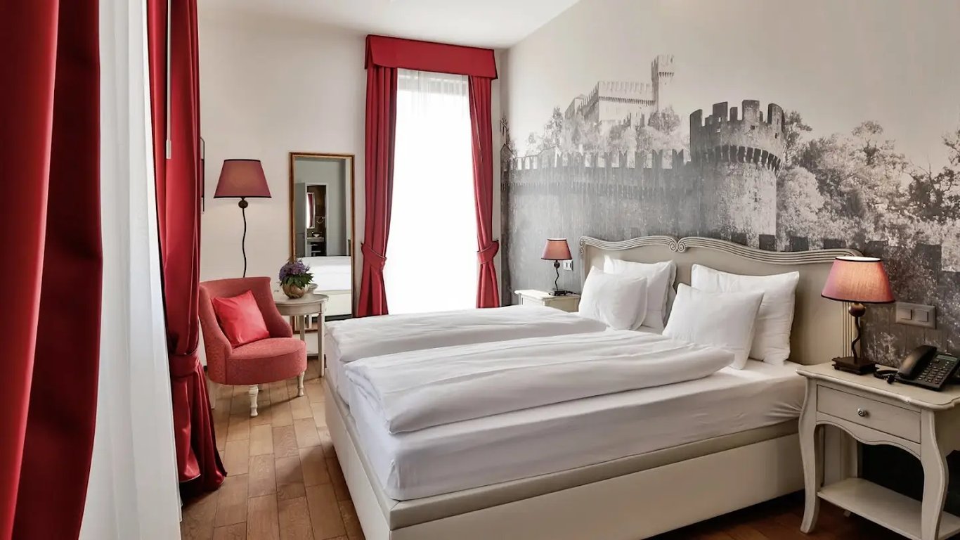 Boutique & Business Hotel La Tureta