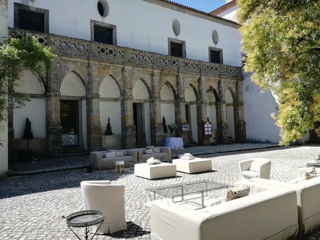 Quinta do Senhor da Serra / Paço Real de Belas