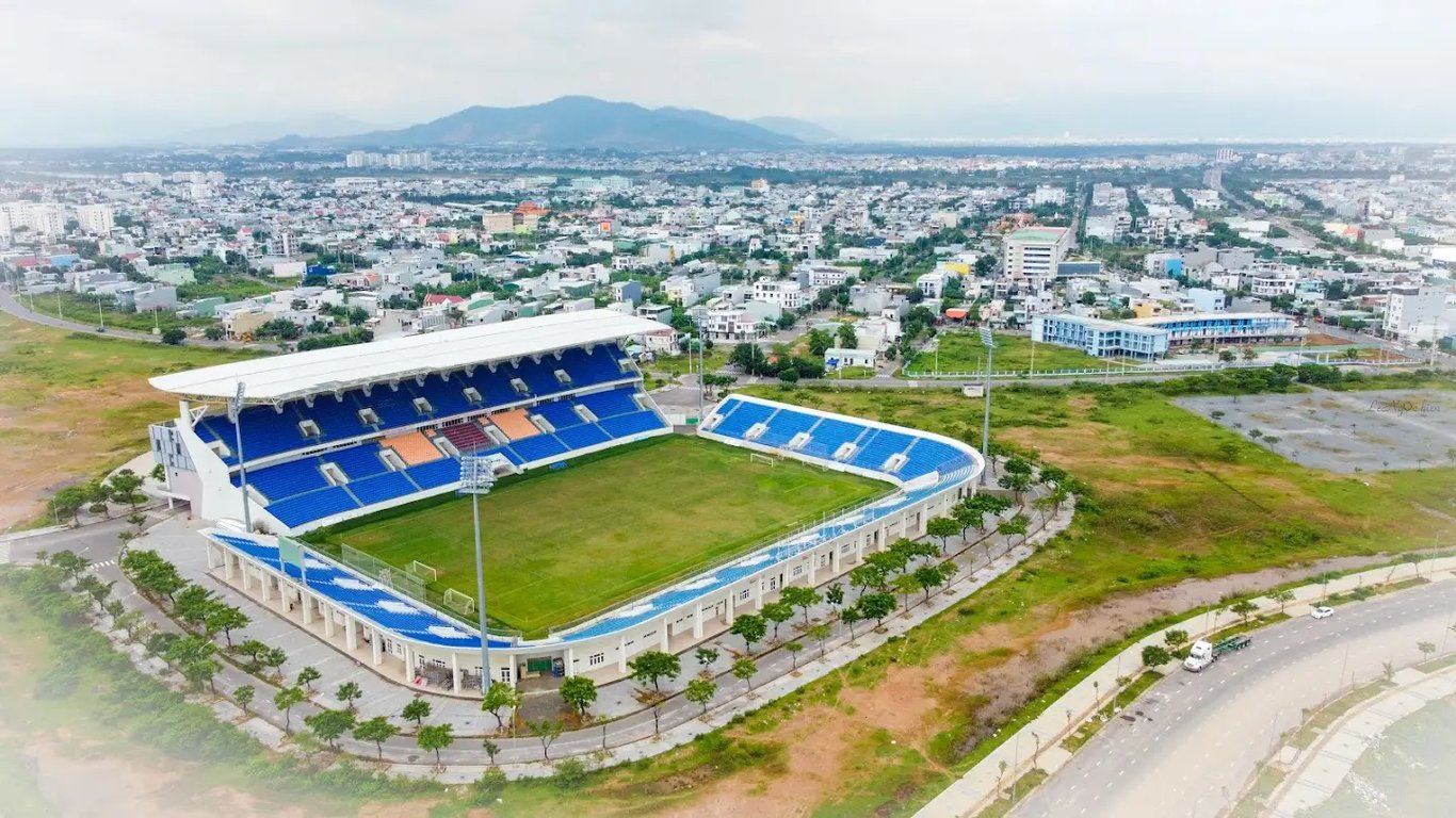Hòa Xuân Stadium