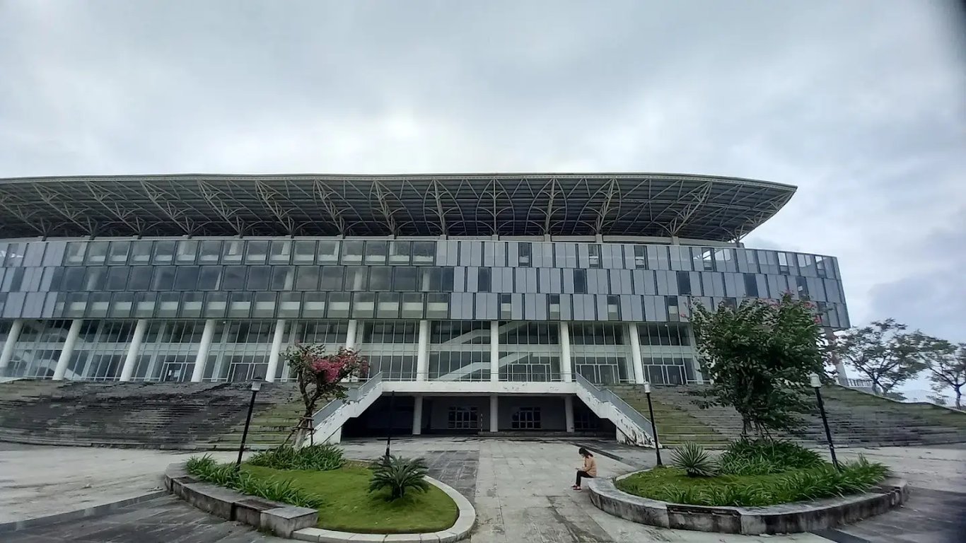 Hòa Xuân Stadium