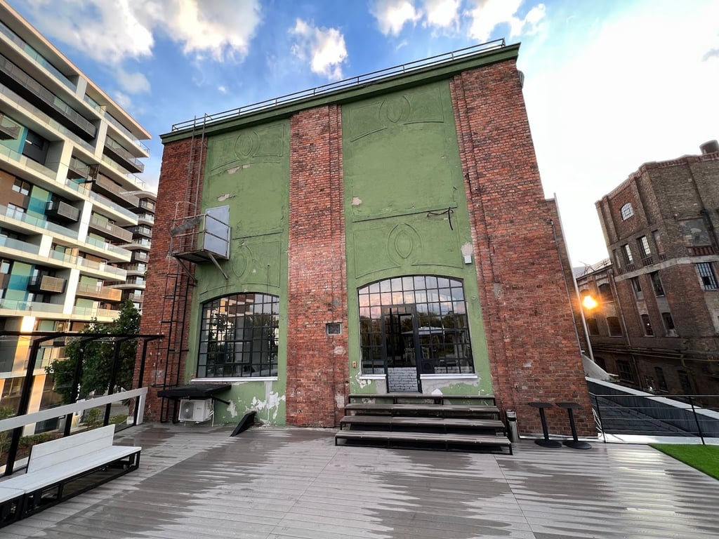 Lexington Loft