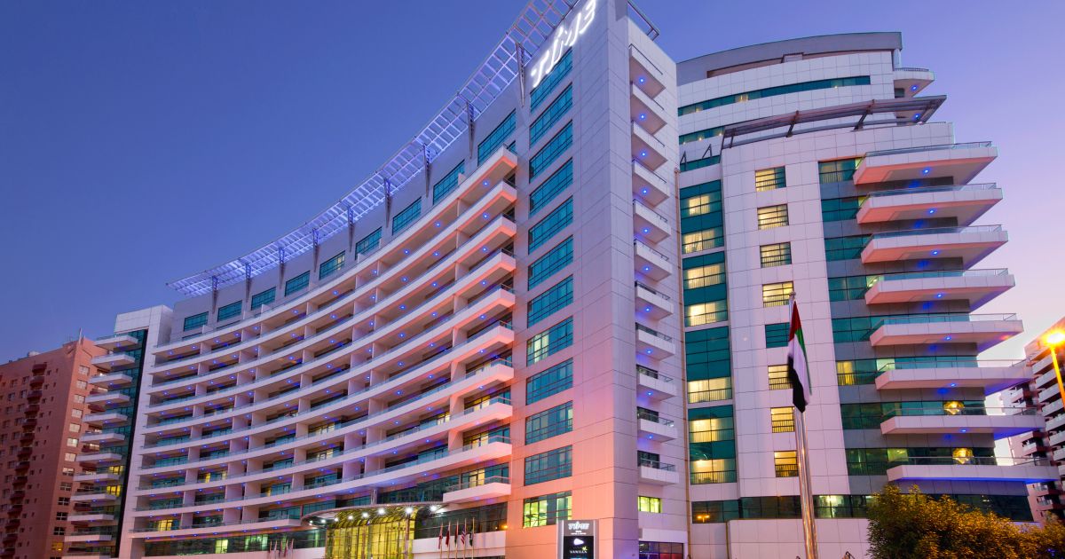 TIME Oak Hotel & Suites