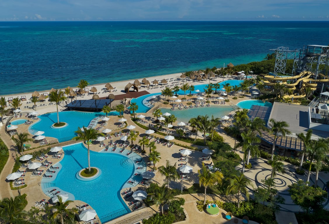 Dreams Natura Resort & Spa