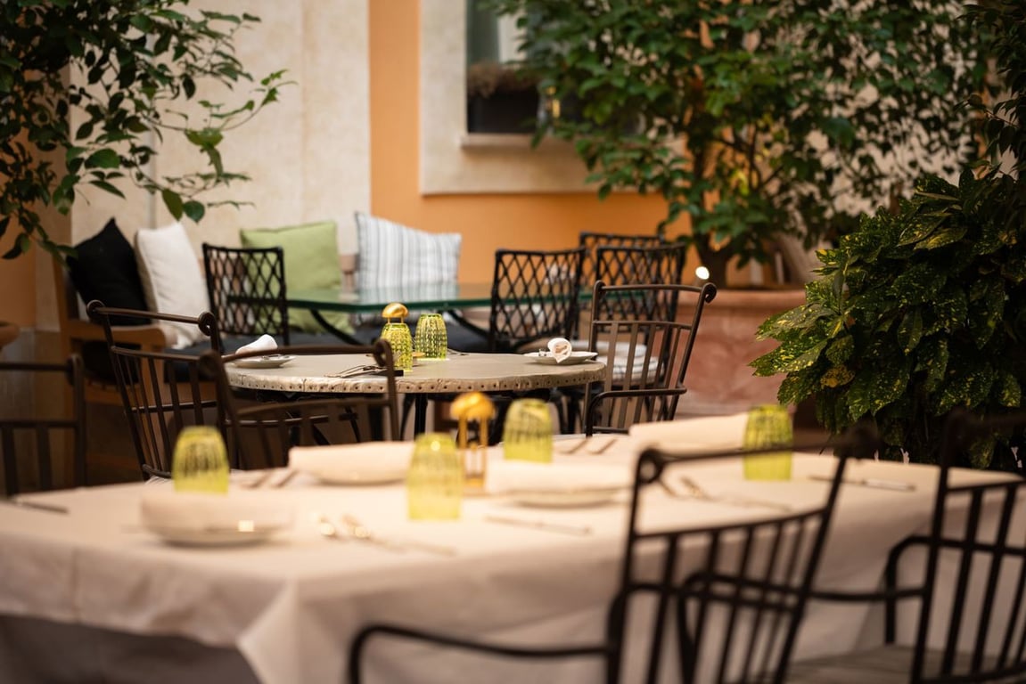 San Baylon Ristorante & Cocktail Bar
