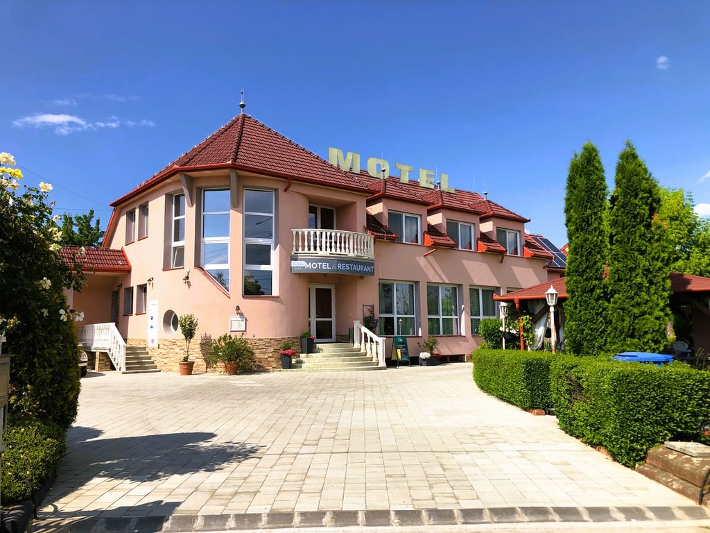 Katalin Motel és Étterem