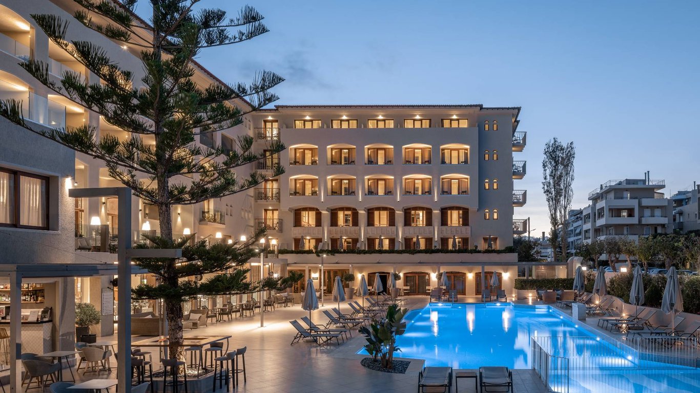 Theartemis Palace
