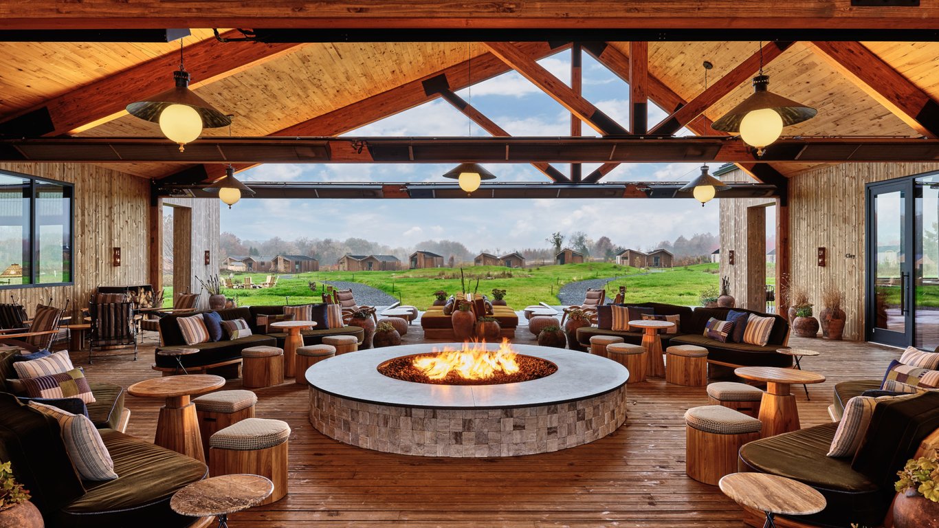 Wildflower Farms, Auberge Resorts Collection