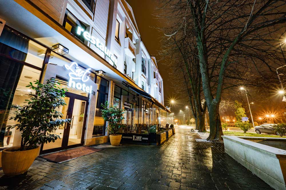 L`Art Hotel Carei