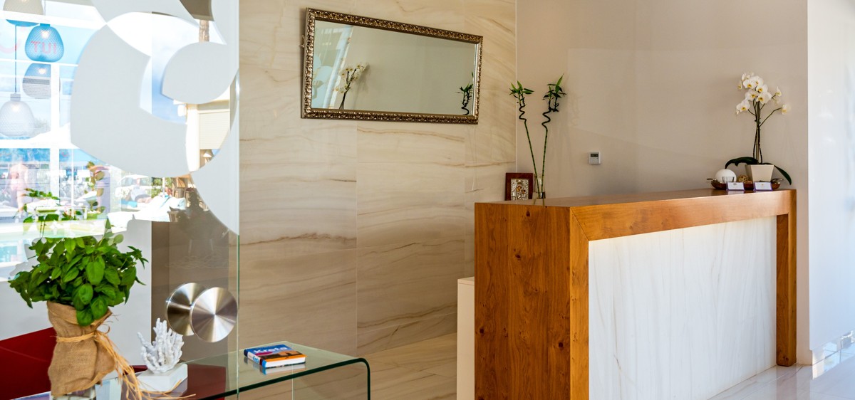 Airis Boutique Hotel & Suites - For adults only