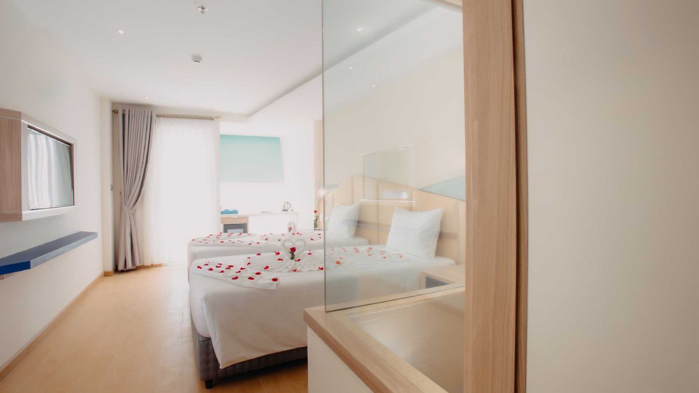 Le's Cham Hotel