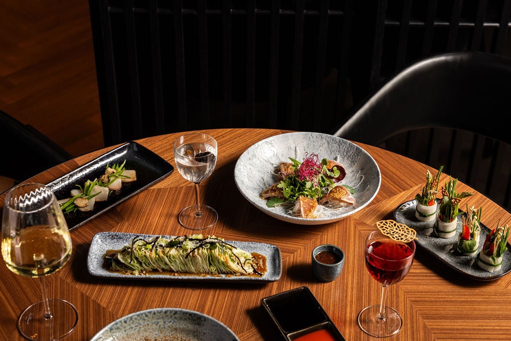 YEZI RESTAURANT & TEAHOUSE