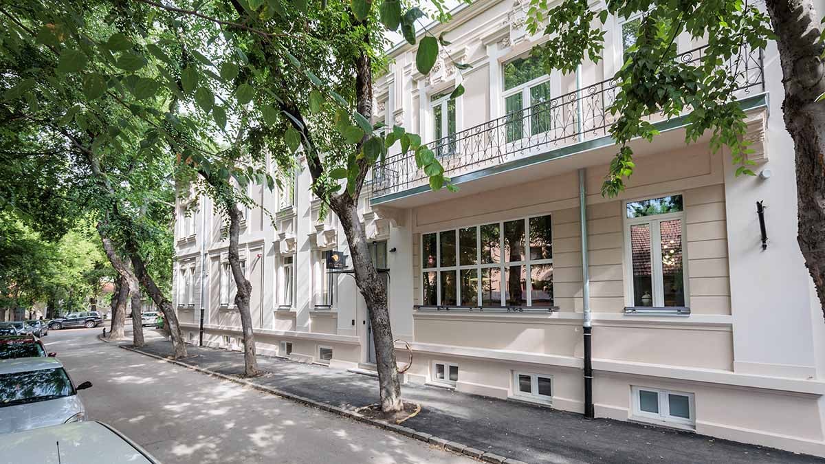 Artist hotel
