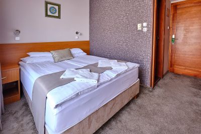 Lugas Hotel és Étterem
