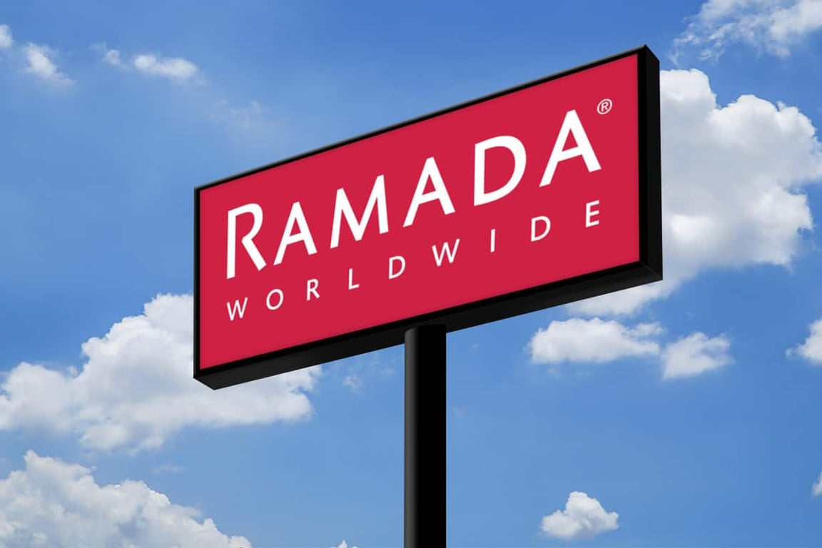 Ramada by Wyndham Albany International Airport / Wolf Rd