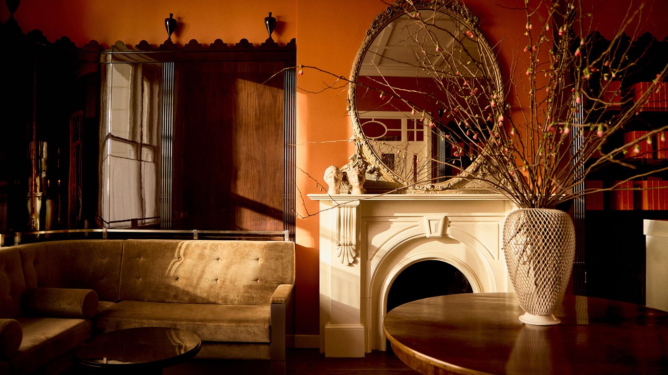 Grand Hotel Bellevue London