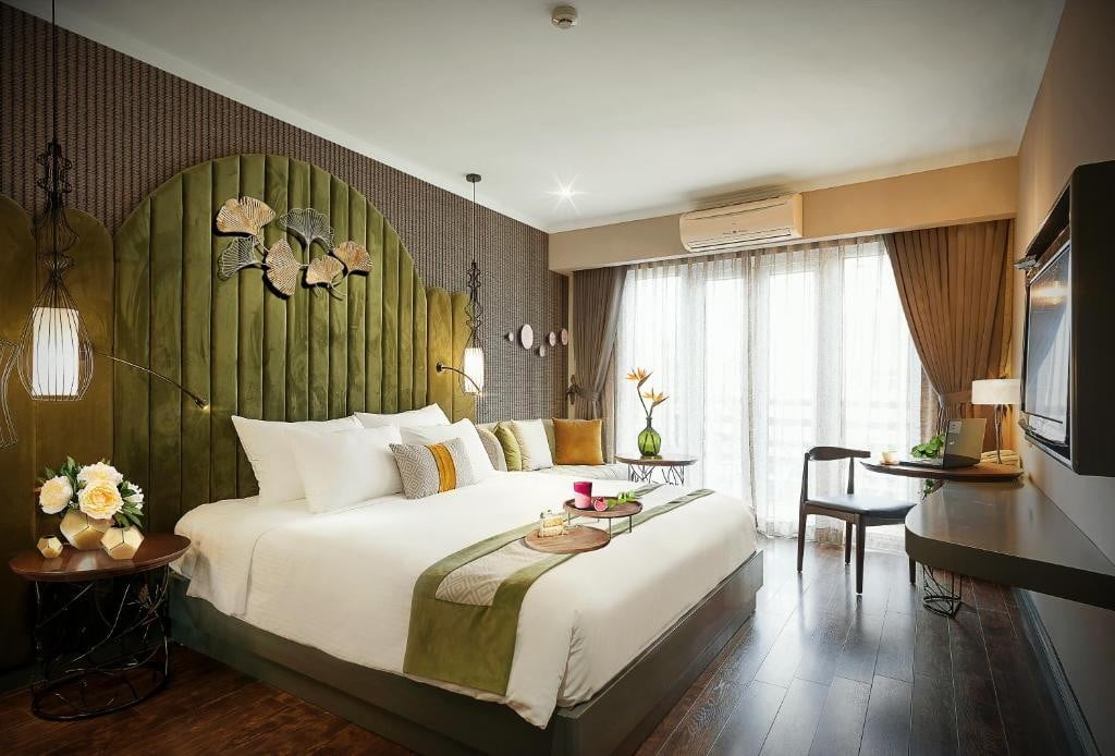 Hanoi Center Silk Classic Hotel & Travel