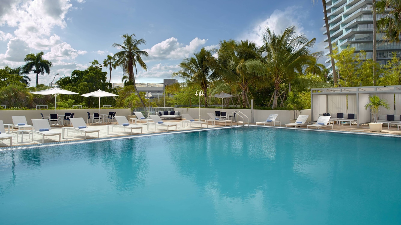Courtyard Miami Coconut Grove
