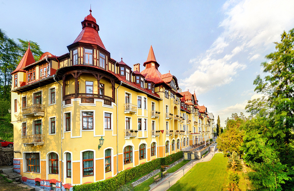 Hotel Galeria Thermal Bešeňová