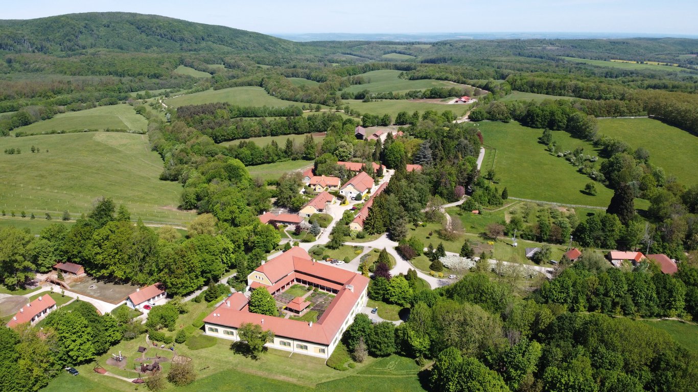 Szépalma Hotel és Ménesbirtok