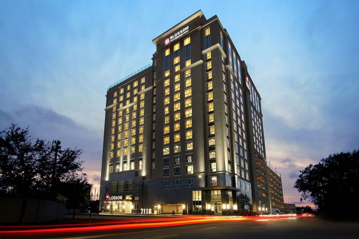 The Blossom Hotel Houston
