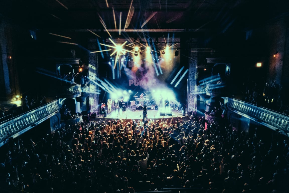 16" On Center / Thalia Hall