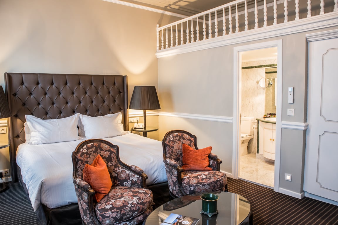 Hotel Manos Premier