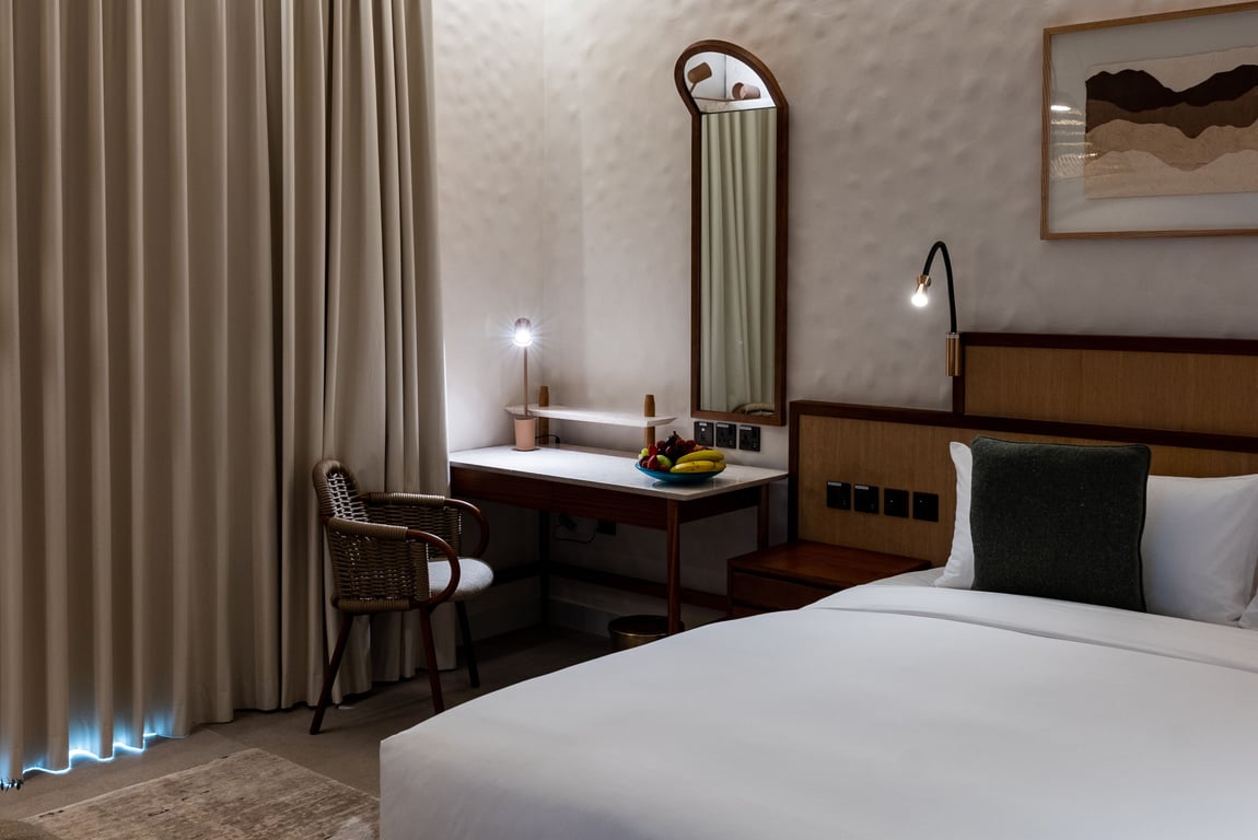 Erth Abu Dhabi - Armed Forces Officers Club and Hotel