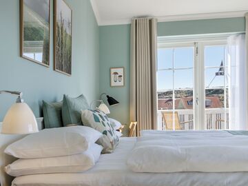 Ruths Hotel