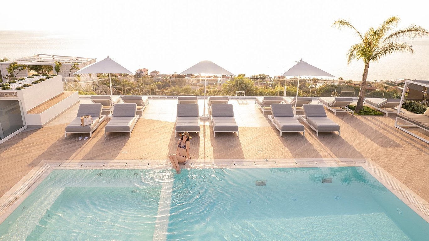 Midenza Seaside & Nature Retreat