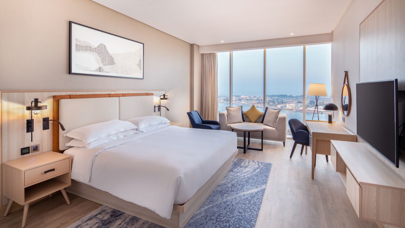 فوربوينتس الشهباء Four points Alshahba