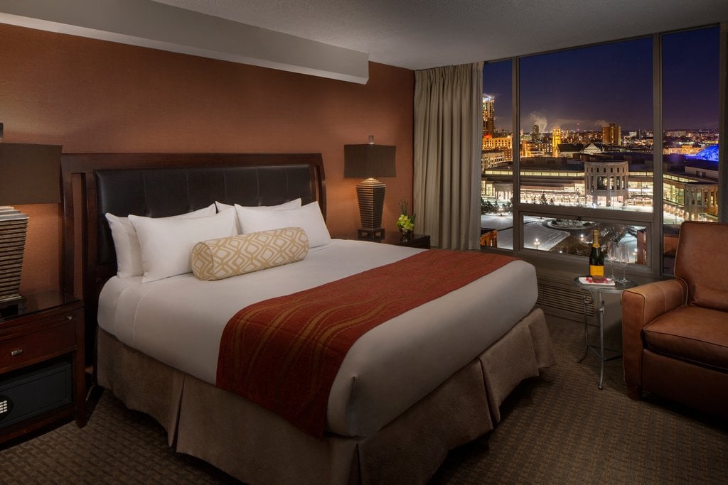Hotel Millennium
