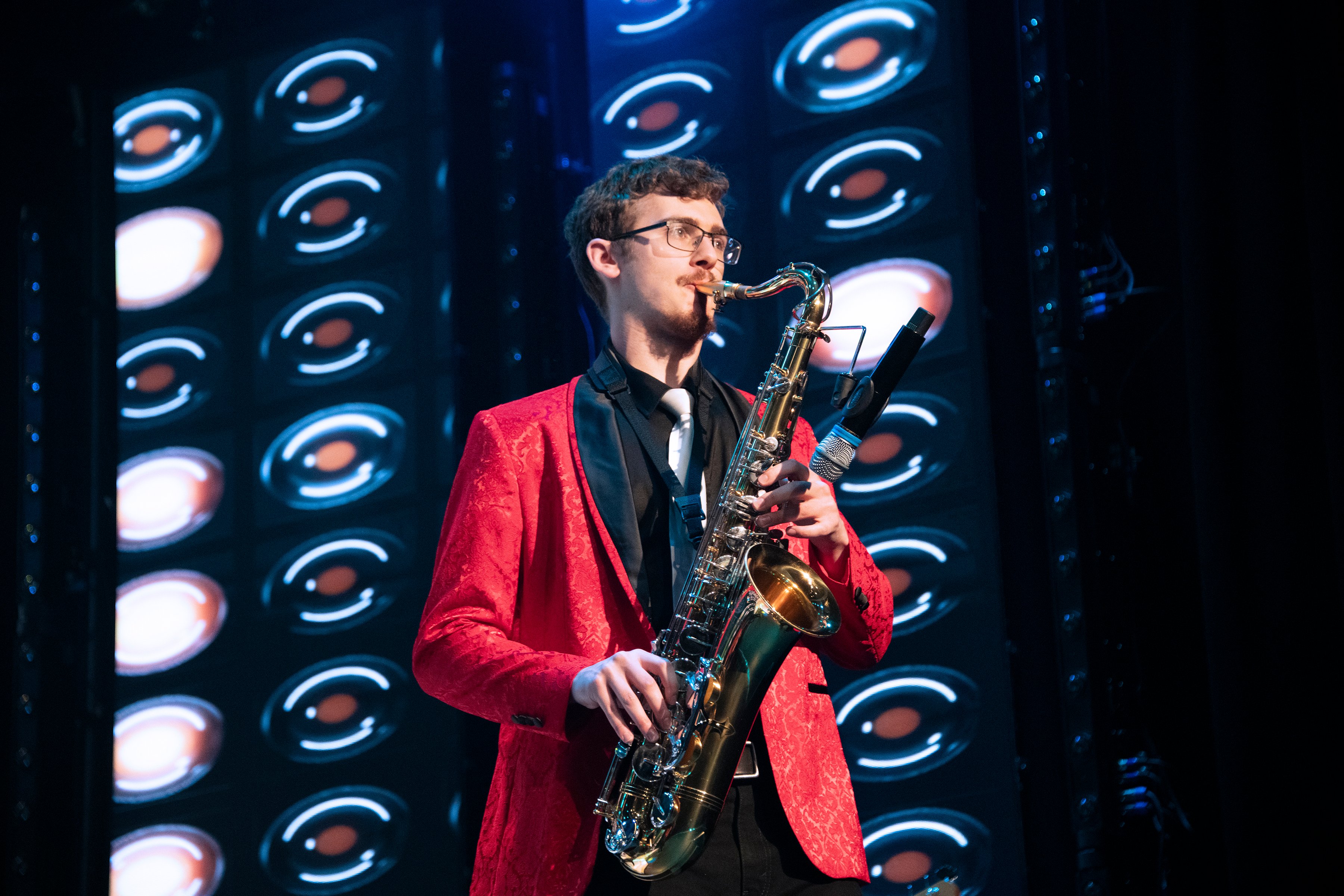 2024-seth-saxphone.jpg