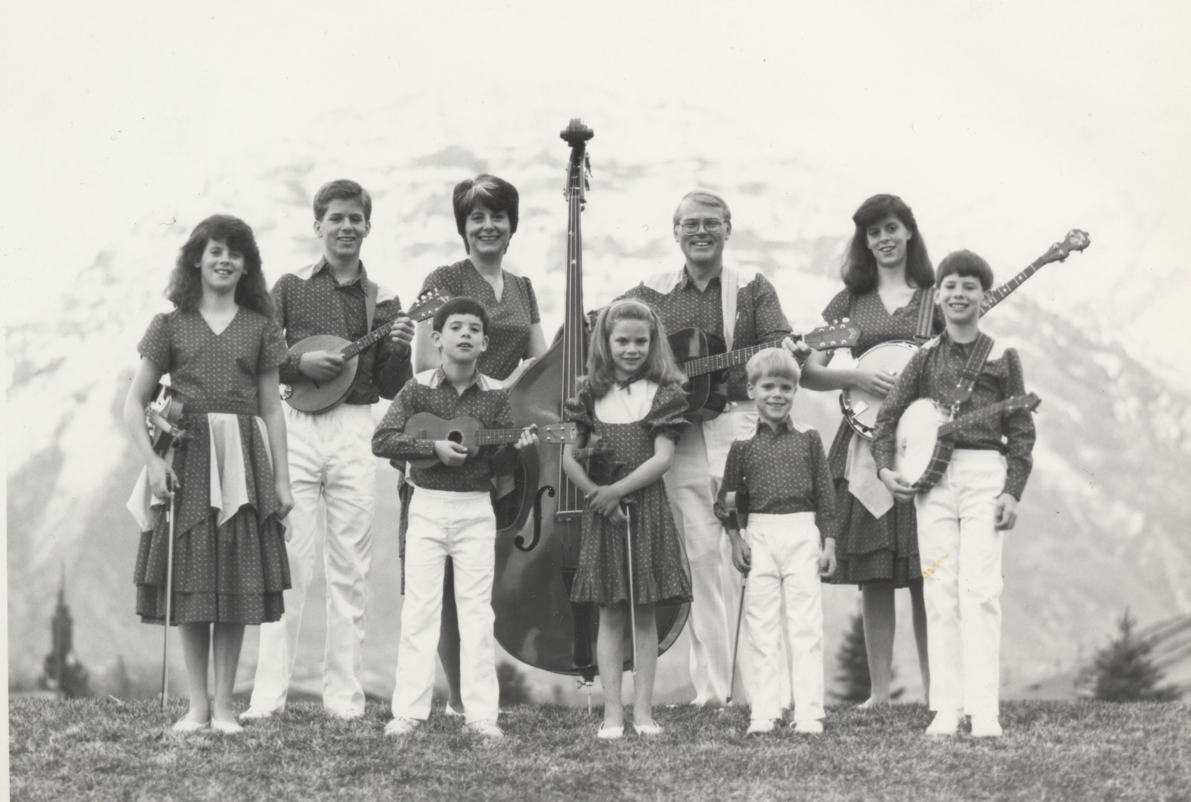 Dean Dutton performing with The Duttons