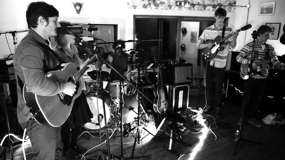 Road to Nowhere - Sam Brookes feat. Hot Feet