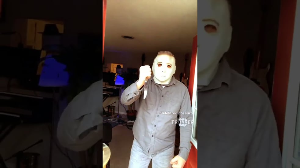 Halloween Thriller: Masked Mayhem in Alleyways, Watch Out! #shorts