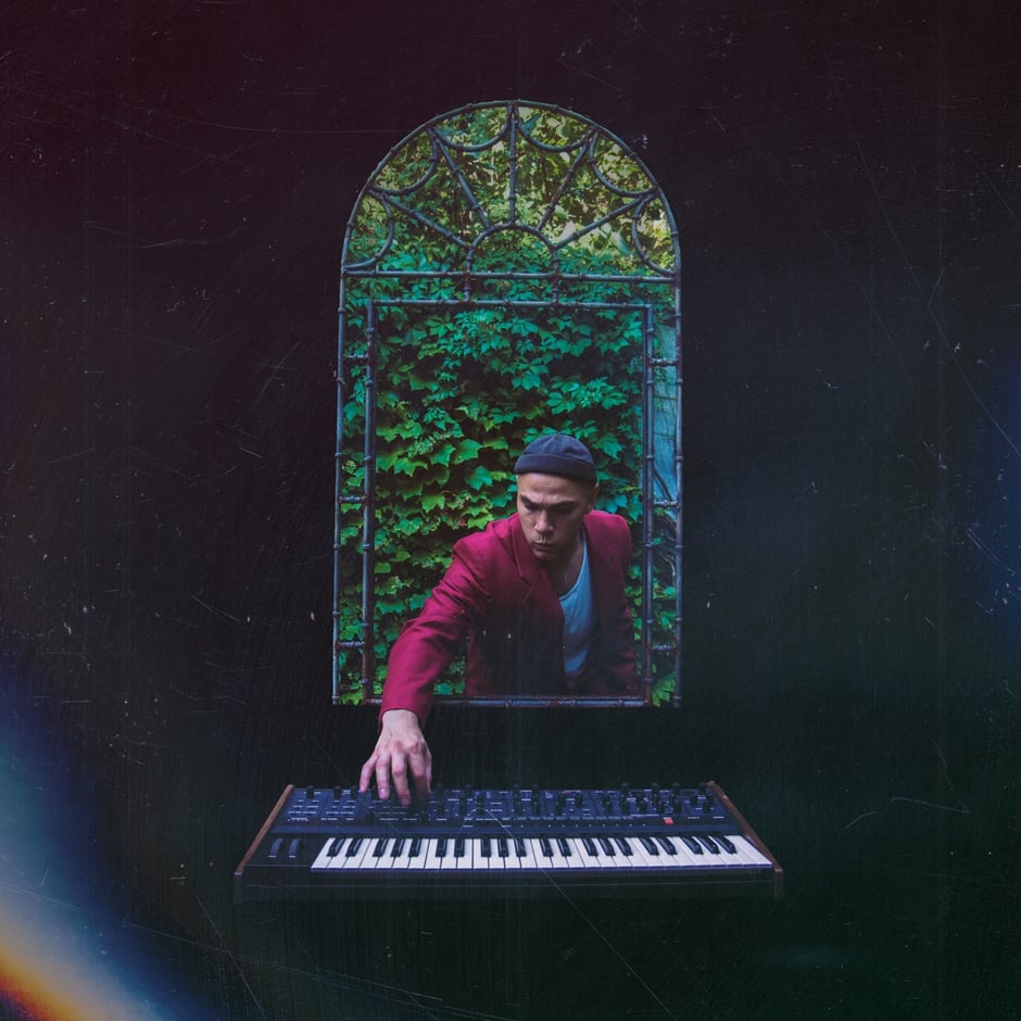 Vibe (feat. Rochee, Brac & Sly5thAve)