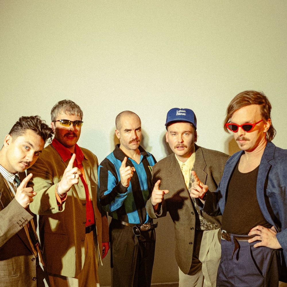 Family Man X Bronson Novella X 86IT