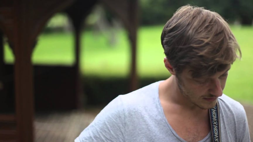 Crazy World & You (live) - Sam Brookes