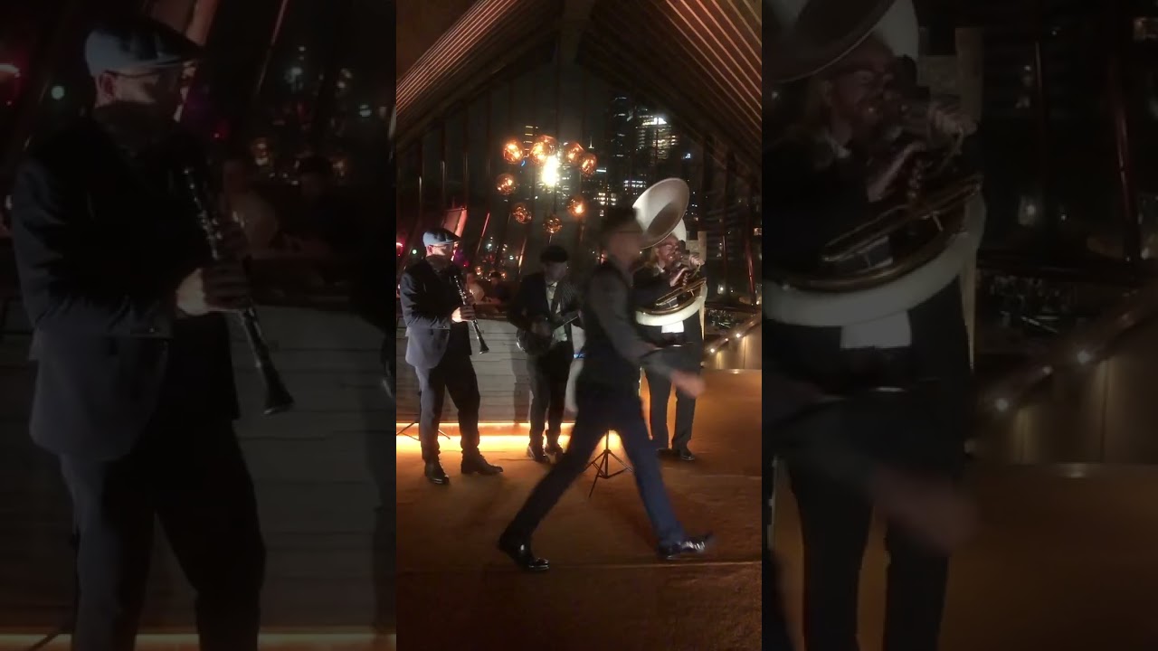 Bennelong Street Parade