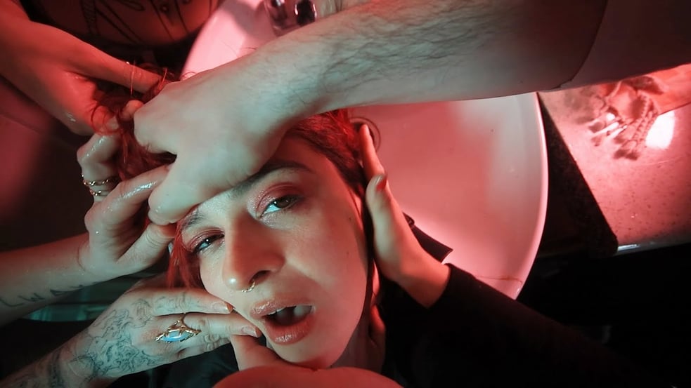 Big Girl - Dye My Hair (Official Video) STROBE WARNING